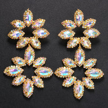 Load image into Gallery viewer, Full Bloom Glitz
